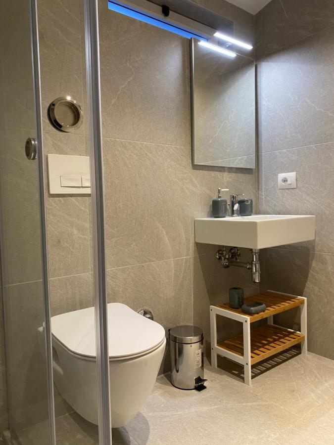 Living Studio Apartments Tirana Eksteriør billede