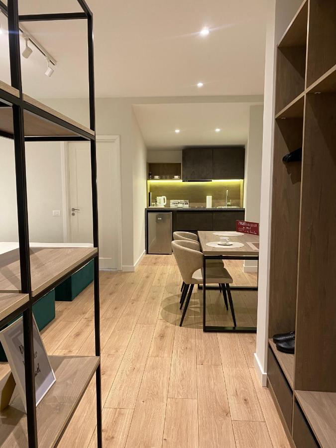 Living Studio Apartments Tirana Eksteriør billede