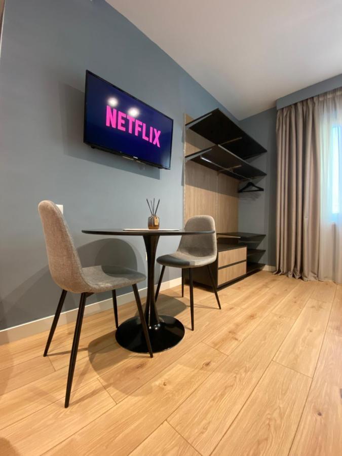 Living Studio Apartments Tirana Eksteriør billede